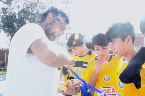 🎉 ¡Campeones comunales! La categoría juvenil brilla en futsal