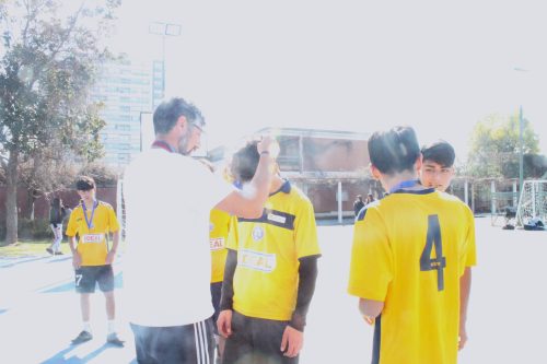 🎉 ¡Campeones comunales! La categoría juvenil brilla en futsal