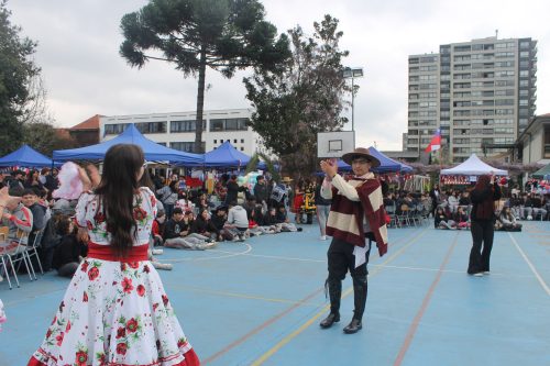 CELEBRACIÓN DE FIESTAS PATRIAS EN NUESTRO COLEGIO