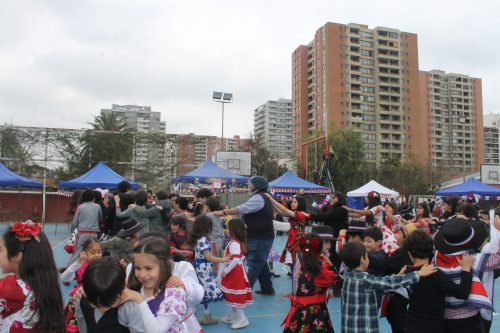 CELEBRACIÓN DE FIESTAS PATRIAS EN NUESTRO COLEGIO