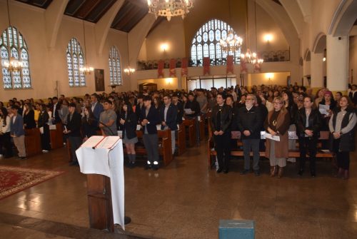 Misa de confirmación 28 estudiantes de nuestro colegio reciben su confirmación