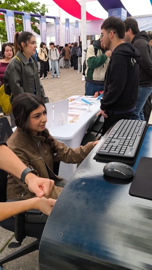 ESTUDIANTES DE III Y IV MEDIOS VIVEN INTENSA SEMANA DE ORIENTACIÓN E HITO VOCACIONAL 