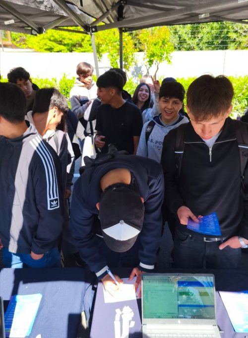 ESTUDIANTES DE III Y IV MEDIOS VIVEN INTENSA SEMANA DE ORIENTACIÓN E HITO VOCACIONAL 