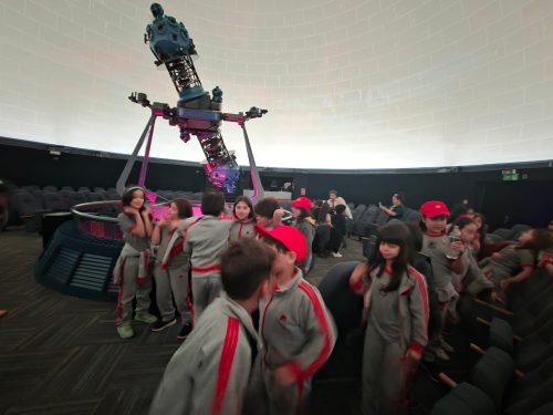 Estudiantes de 3° Básico vivieron una entretenida experiencia en el Planetario