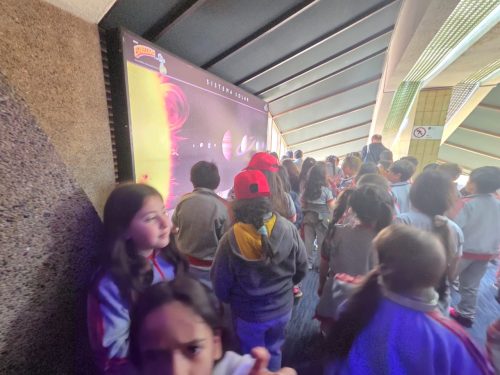 Estudiantes de 3° Básico vivieron una entretenida experiencia en el Planetario